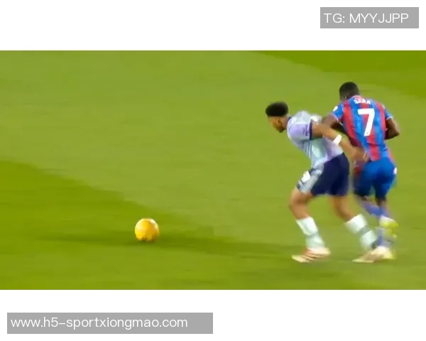 左后卫身价排行榜揭晓门德斯7500万领衔巴尔德紧随其后 左后卫身价排行榜揭晓门德斯7500万领衔巴尔德紧随其后