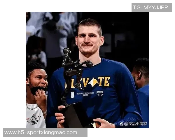 约基奇高效表现再接近三双全场16投11中贡献28分9篮板11助攻 约基奇高效表现再接近三双全场16投11中贡献28分9篮板11助攻