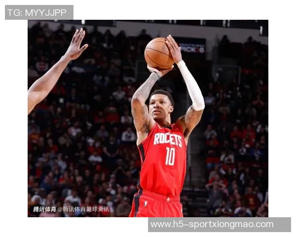 贾巴里史密斯日常穿搭引发关注时尚风潮致敬小帅气质 贾巴里史密斯日常穿搭引发关注时尚风潮致敬小帅气质